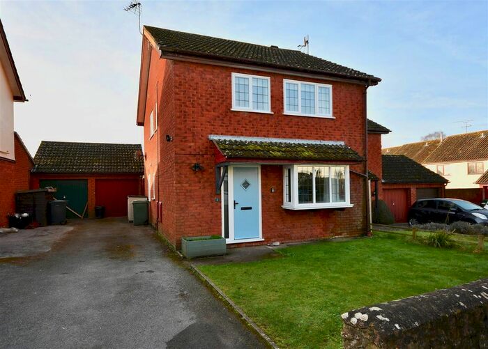 4 Bedroom Semi-Detached House For Sale In The Bartons, Bishops Lydeard, Taunton, TA4