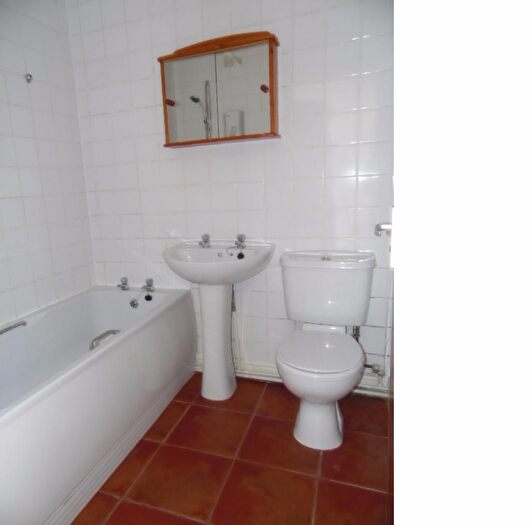 1 Bedroom Flat To Rent In Cross Road, Leicester, LE2
