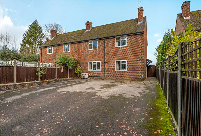 5 Bedroom Semi Detached House For Sale In Church Road, Horne, Horley, Surrey, RH6