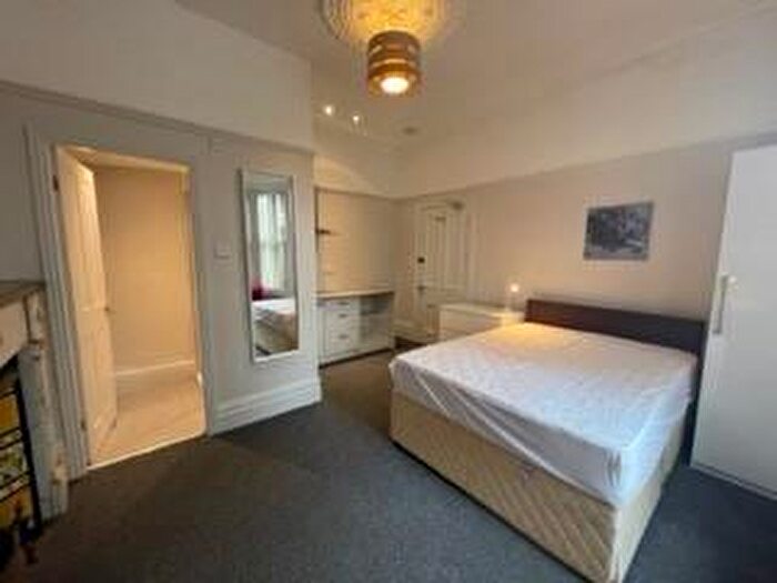 7 Bedroom Terraced House To Rent In Osborne Avenue, Jesmond, Newcastle Upon Tyne, Tyne And Wear, NE2