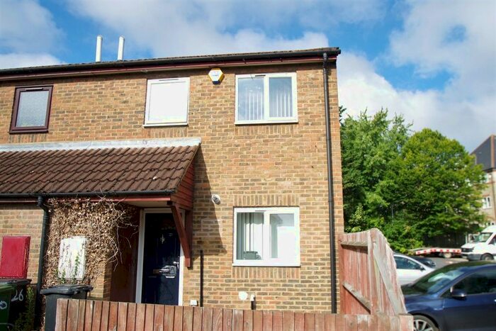 2 Bedroom End Of Terrace House To Rent In Monica Close, Watford, WD24