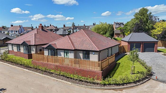3 Bedroom Detached Bungalow For Sale In Forest Road, Coalville, LE67