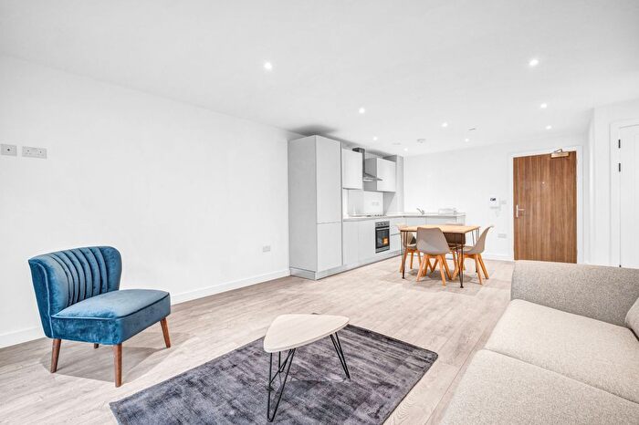 1 Bedroom Flat To Rent In Apt The Burj Digbeth, Birmingham, B12