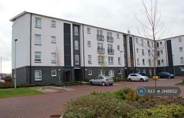 2 Bedroom Flat To Rent In Whimbrel Wynd, Braehead, PA4