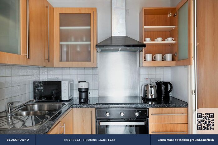 2 Bedroom Flat To Rent In Maida Vale, London, W9