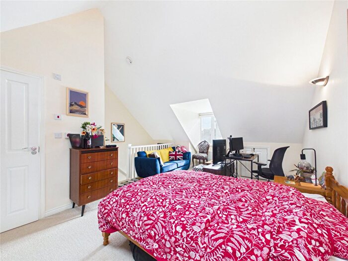 3 Bedroom Semi Detached House For Sale In Long Down Avenue, Bristol, BS16