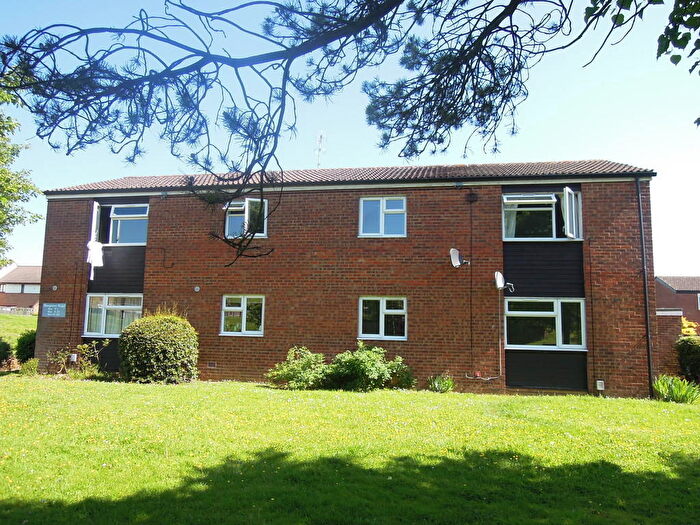 1 Bedroom Flat To Rent In Skegness Road, SG1