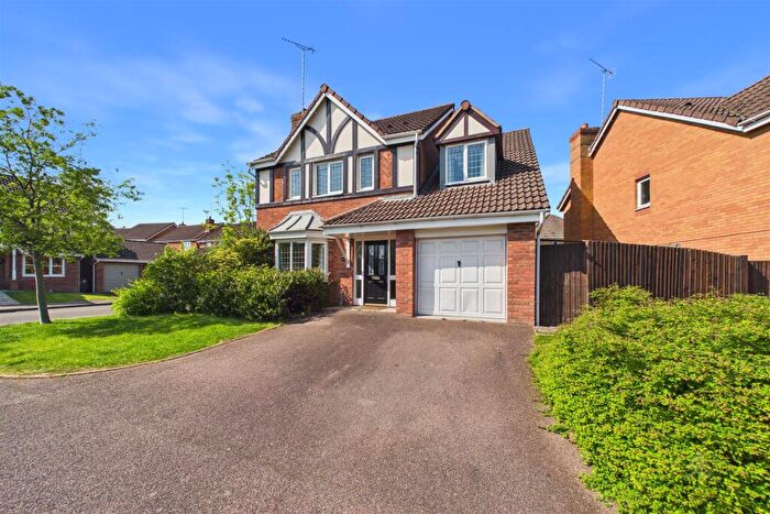 4 Bedroom Detached House For Sale In Forest Edge Way, Burton-On-Trent, DE13