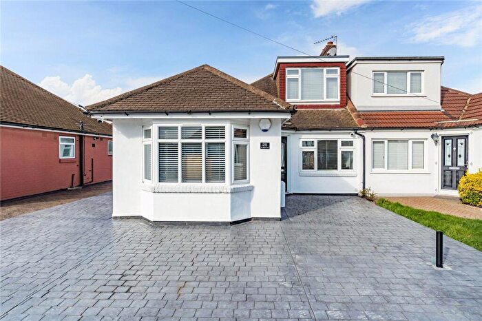 4 Bedroom Semi-Detached House For Sale In St Albans Avenue, Upminster, RM14