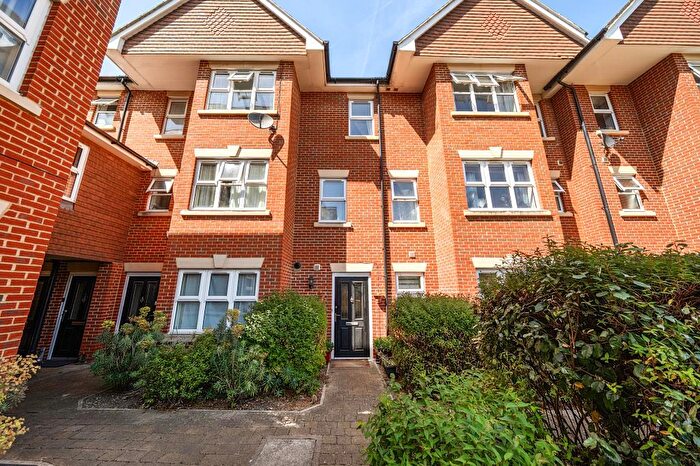 4 Bedroom Terraced House For Sale In Woking, Surrey, GU22