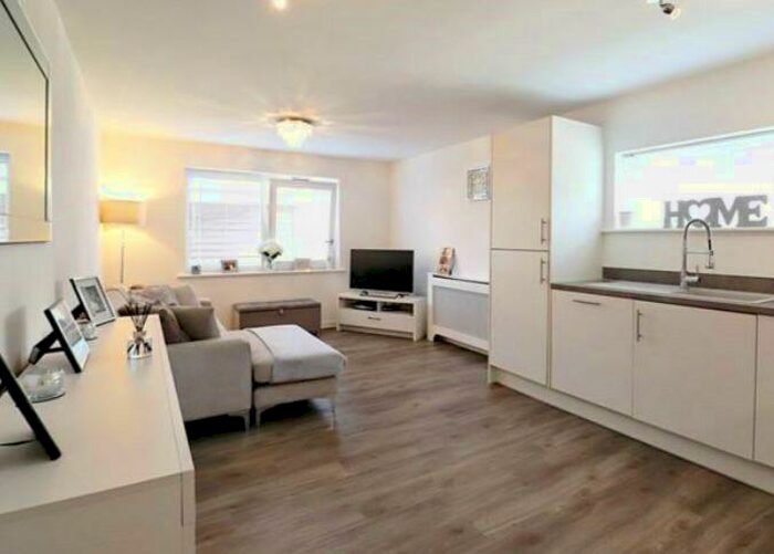 1 Bedroom Flat To Rent In Bewick Villas, Dartford, DA1