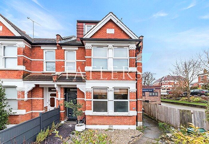 2 Bedroom Apartment For Sale In Wilton Road, Muswell Hill, N10