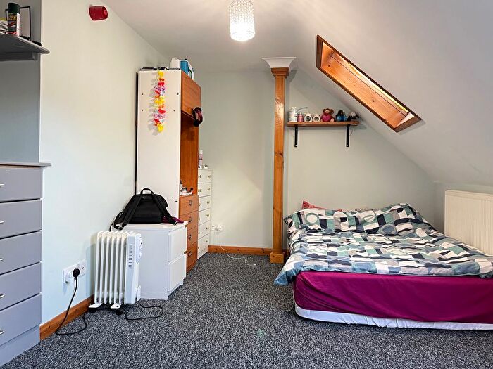 1 Bedroom Flat To Rent In White Hart Lane, Wood Green, N22