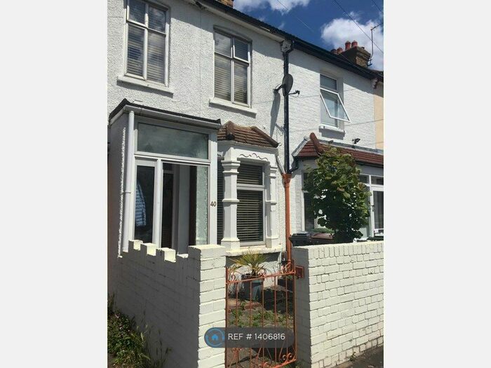2 Bedroom Terraced House To Rent In Barking, London, IG11