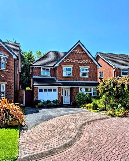 4 Bedroom Detached House For Sale In Heathfield Park, Widnes, WA8
