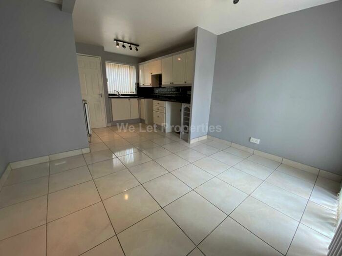 2 Bedroom House To Rent In Aldershot Walk, Manchester, M11