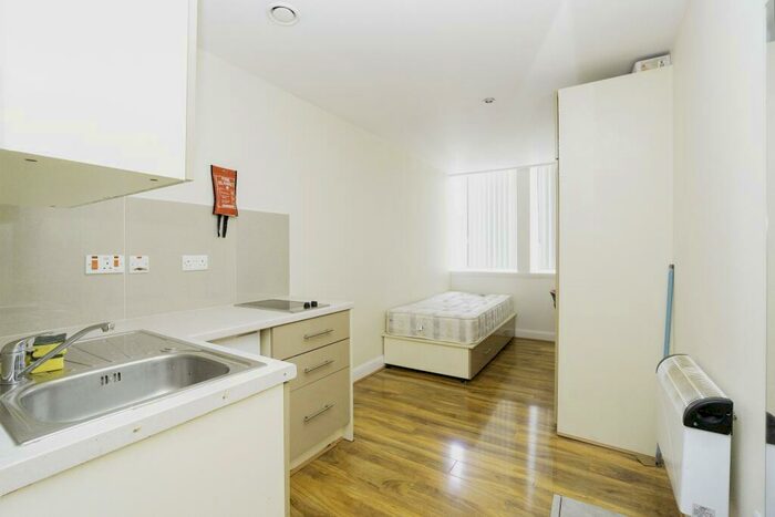 Apartment To Rent In Pall Mall, Liverpool, Merseyside, L3