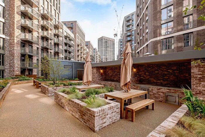 2 Bedroom Flat To Rent In Canada Gardens, Wembley Park, HA9