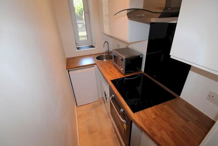 1 Bedroom Flat To Rent In Bedford Place, Aberdeen, AB24