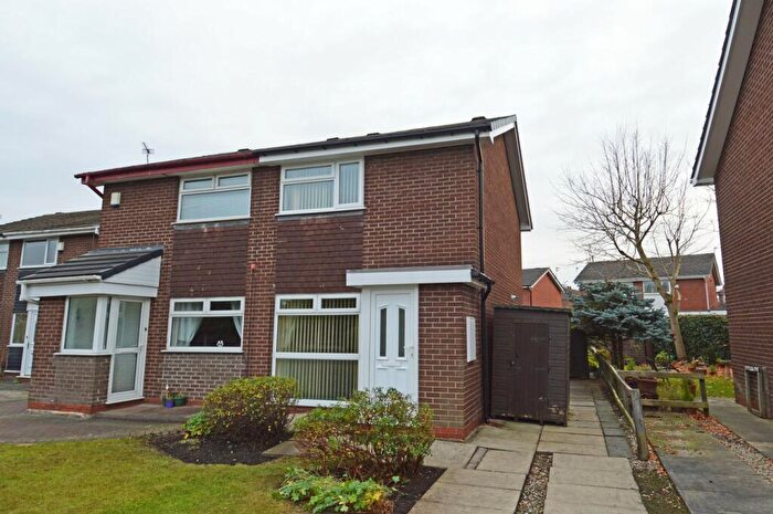 2 Bedroom Semi-Detached House To Rent In Rossett Drive, Davyhulme, Manchester, M41