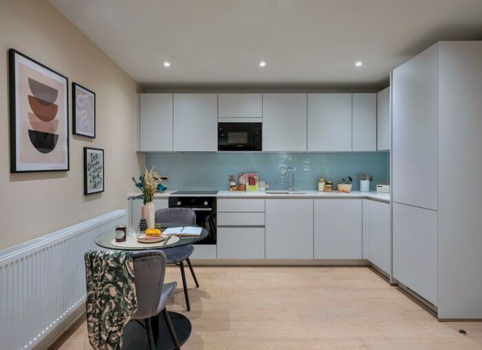 1 Bedroom Apartment To Rent In Weldale Street, Reading, RG1