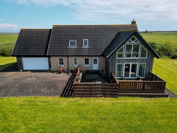 4 Bedroom Detached House For Sale In Howe Cottages, Lyth, Wick, KW1