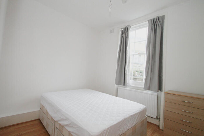 1 Bedroom Flat To Rent In Caledonian Road, Islington, London, N7