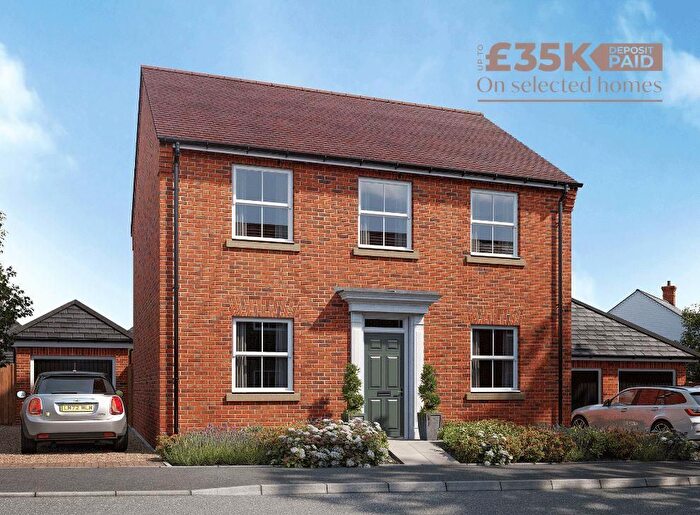3 Bedroom Detached House For Sale In Fiddleford Ridge, Sturminster Newton, DT10