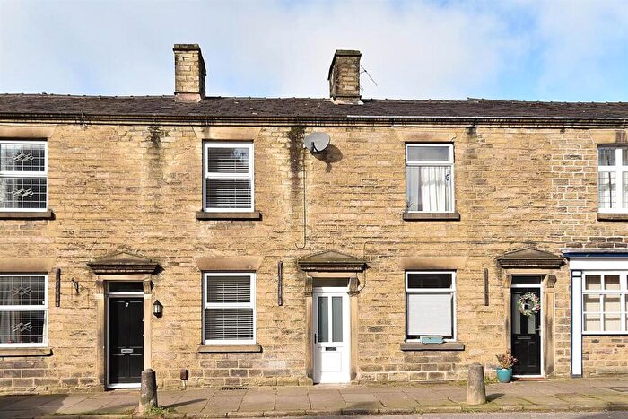 2 Bedroom Terraced House For Sale In Wellington Road, Bollington, SK10