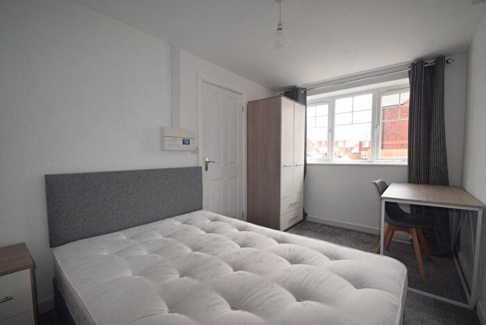4 Bedroom Semi-Detached House To Rent In Centenary Way, Newport, TF10