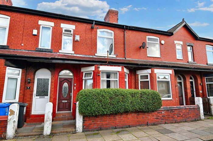 2 Bedroom Terraced House For Sale In Fairfield Street, Salford, M6