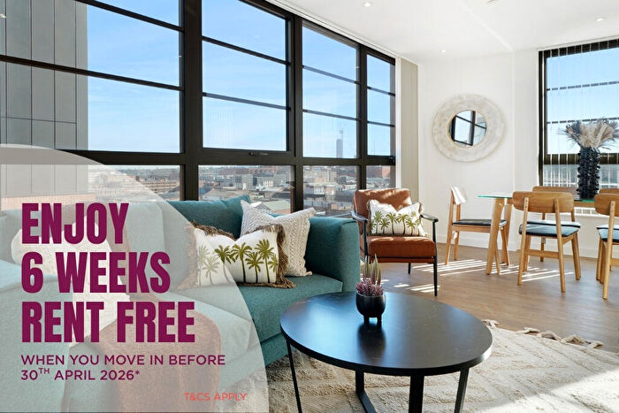 2 Bedroom Apartment To Rent In Guild Point, B5