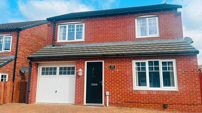 3 Bedroom Detached House For Sale In Holt Close, Middlesbrough, TS5