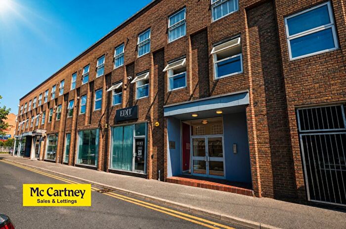 1 Bedroom Flat To Rent In Baddow Road, Chelmsford, Essex, CM2