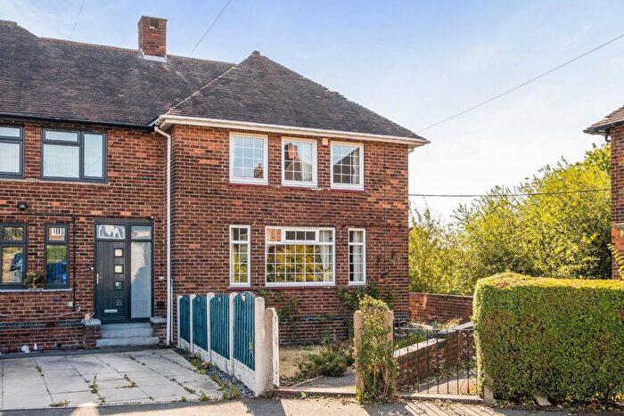 3 Bedroom Semi-Detached House For Sale In Colley Crescent, Sheffield, S5