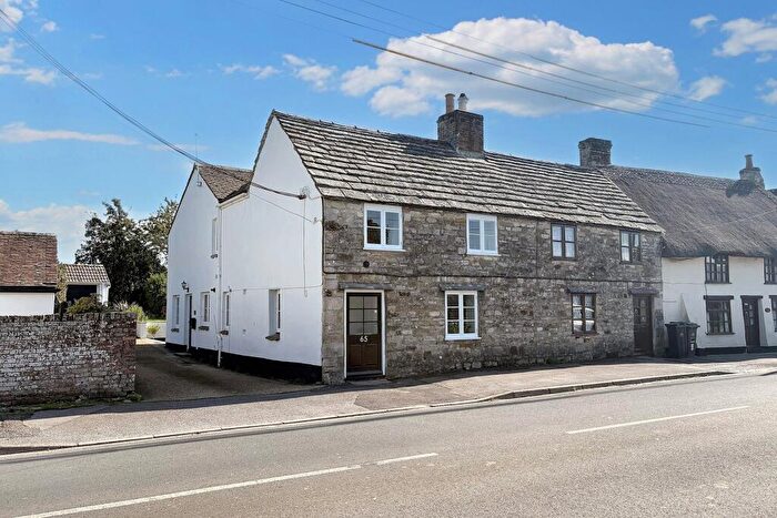 4 Bedroom End Of Terrace House For Sale In Stoborough, BH20