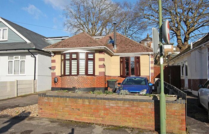 3 Bedroom Detached Bungalow For Sale In Moorvale Road, Bournemouth, BH9