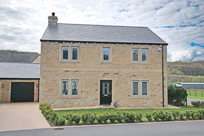 4 Bedroom Detached House For Sale In Lister Crescent, Embsay, BD23