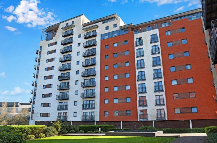 2 Bedroom Flat To Rent In The Water Quarter, Galleon Way, Cardiff Bay, CF10