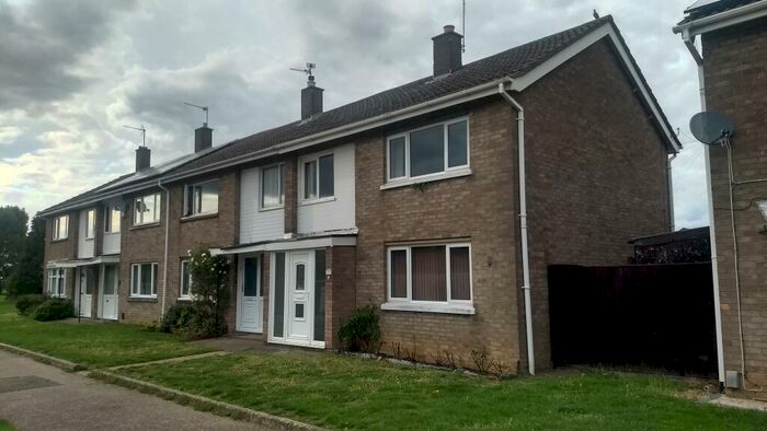 3 Bedroom End Of Terrace House To Rent In Stukeley Close, Peterborough, Cambridgeshire, PE2