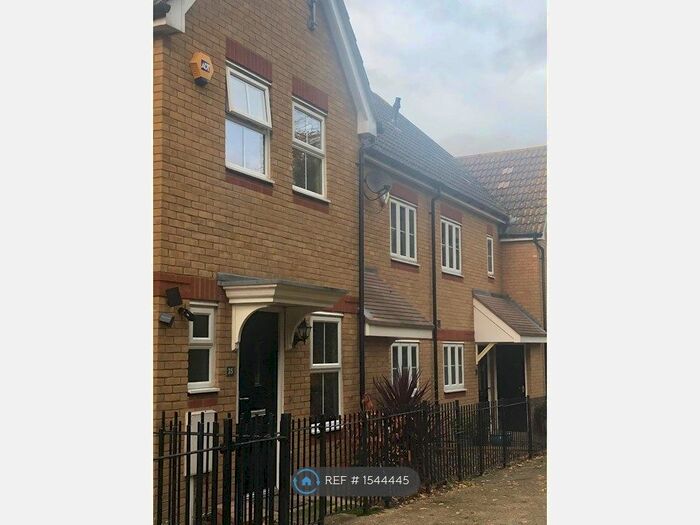 2 Bedroom Terraced House To Rent In Archbishops Crescent, Gillingham, ME7