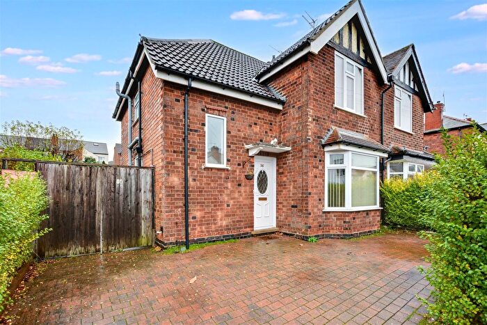3 Bedroom Semi-Detached House For Sale In Edward Street, Stapleford, Nottingham, NG9