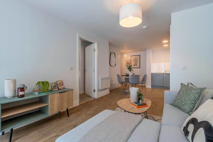 1 Bedroom Flat To Rent In Lower Essex Street, Birmingham, B5