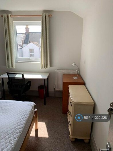4 Bedroom Terraced House To Rent In Pinhoe Road, Exeter, EX4