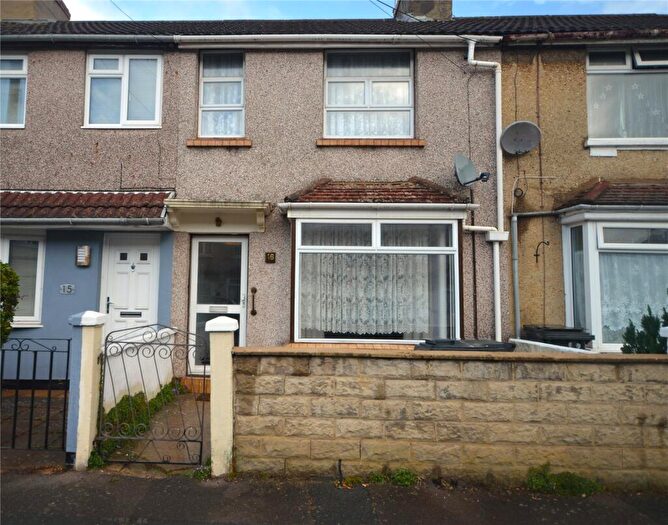 3 Bedroom Terraced House To Rent In Northampton Street, Town Centre, Swindon, SN1
