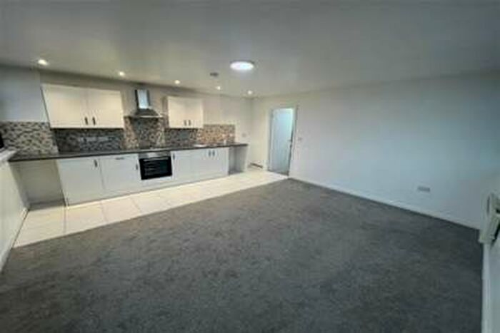 2 Bedroom Flat To Rent In Riverside House, Perry Barr, B42