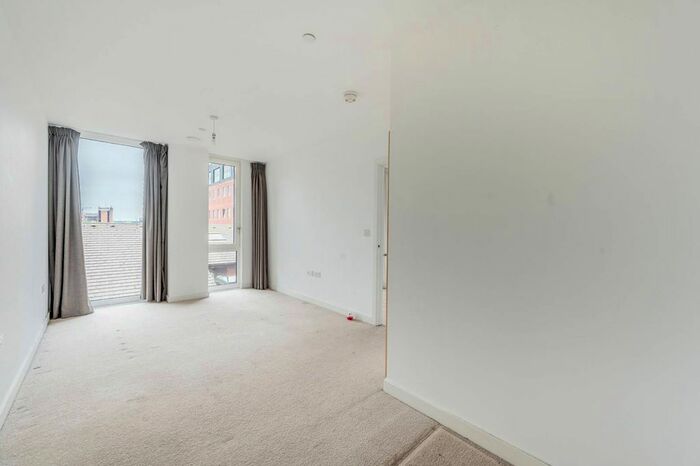 1 Bedroom Flat For Sale In College Road, Harrow, HA1