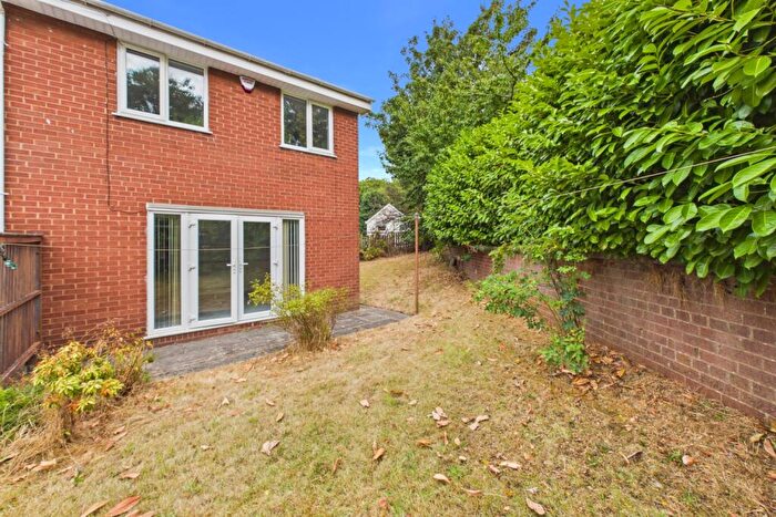 3 Bedroom Semi-Detached House For Sale In Warburton Gardens, Sheffield, South Yorkshire, S2