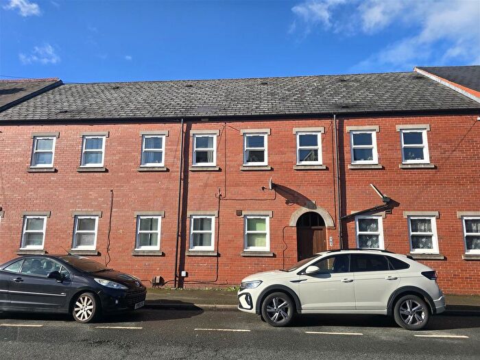 1 Bedroom Flat To Rent In Flat, Park Streetkidderminsterworcestershire, DY11