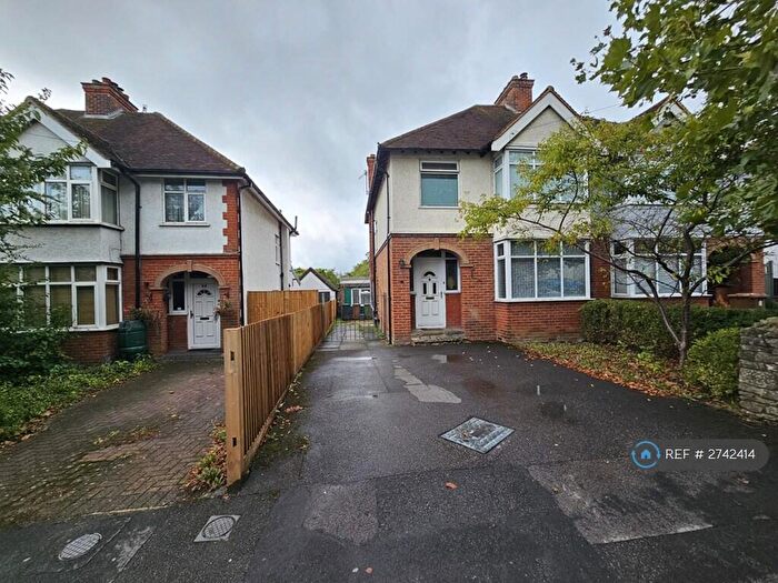 3 Bedroom Semi Detached House To Rent In Worplesdon Road, Guildford, GU2
